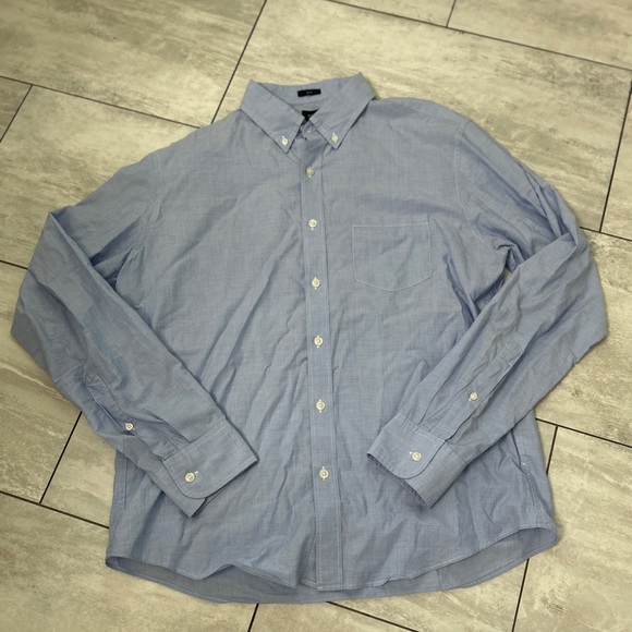 J crew men button down shirt size Large blue. Great condition no stains no rips - Picture 3 of 4